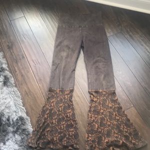 Distressed/lace flared pant